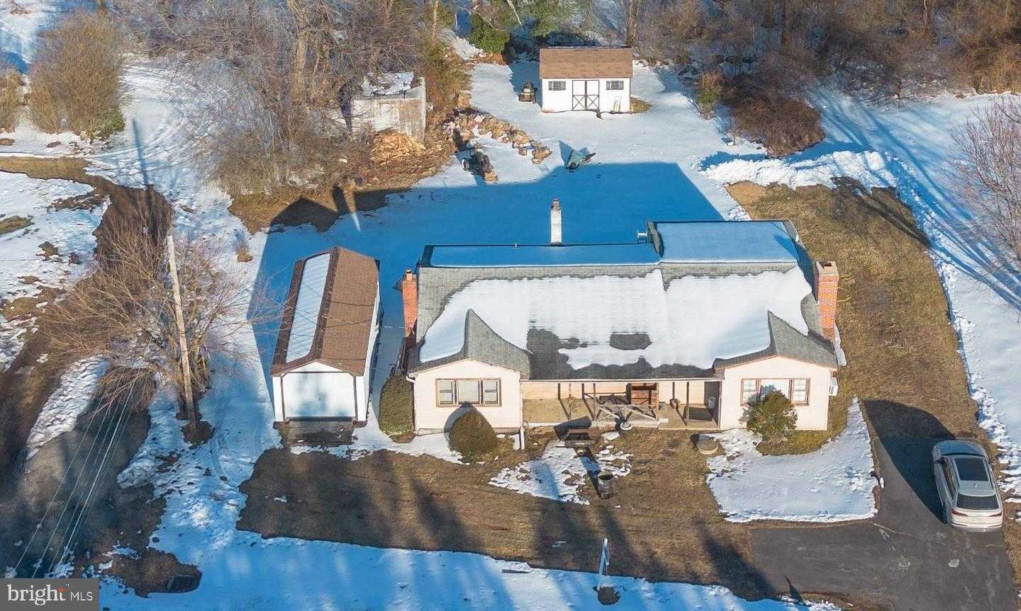 3727 WEST OX ROAD Fairfax Virginia United States, for Sale, residential, Kamalia  Emerson, Samson Properties