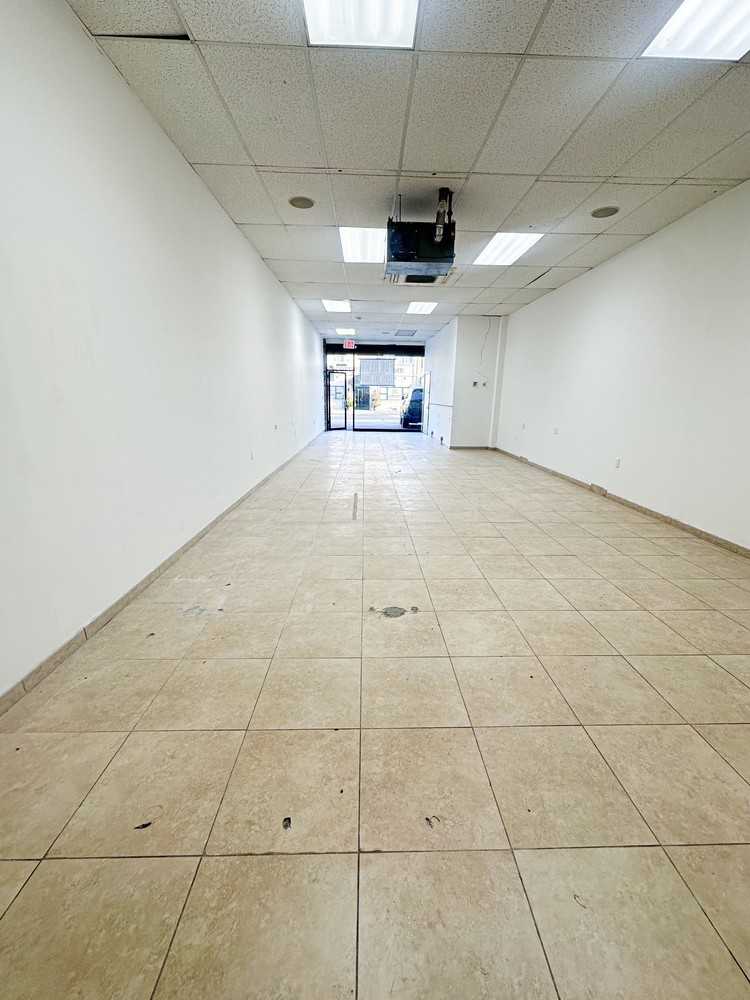 10210 Metropolitan Ave Forest Hills NY United States, for Lease, commercial,  , Showcase Realty
