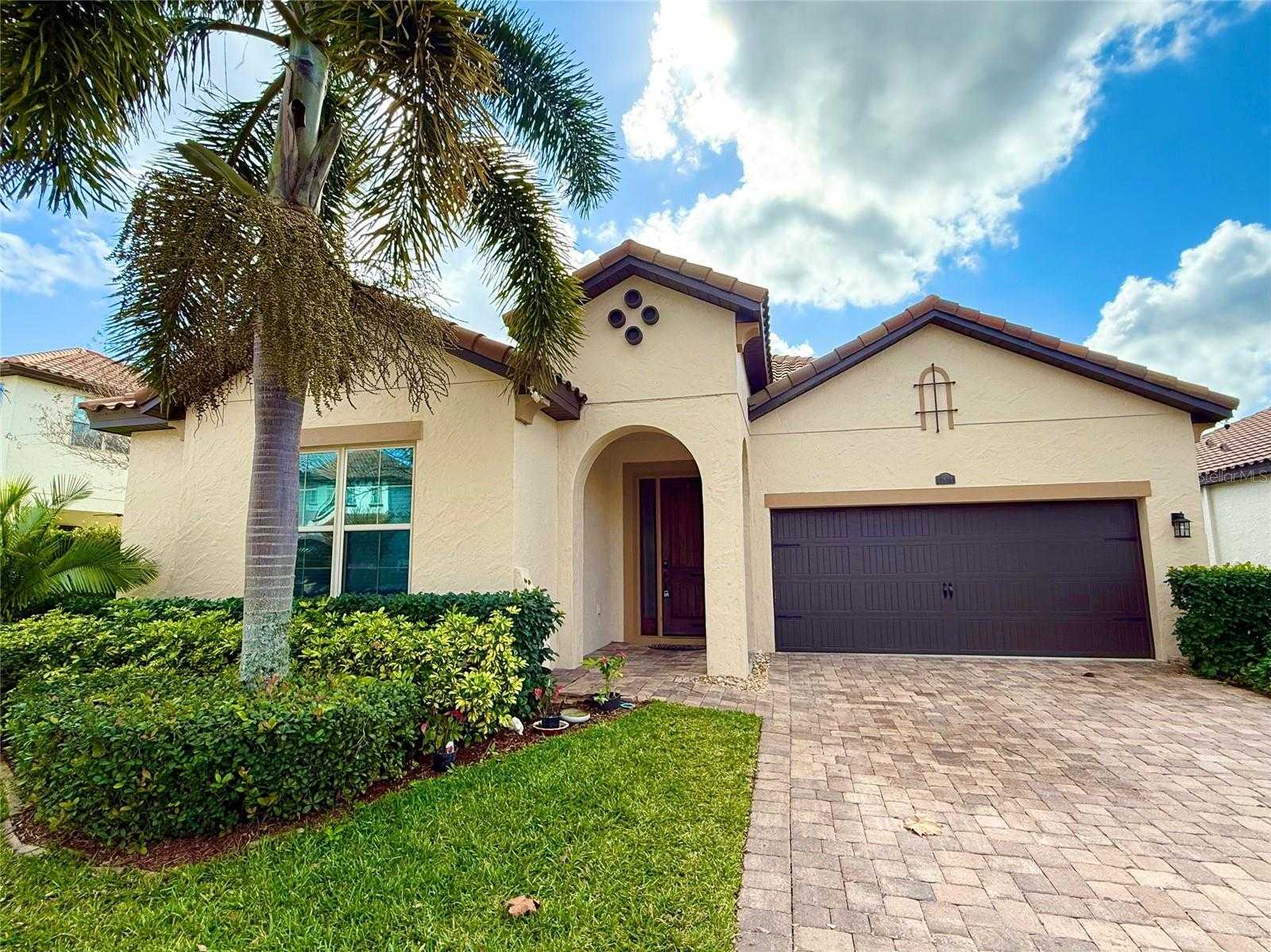 17514 BLACK RAIL STREET Windermere Florida United States, for Sale, residential, Zaira Mejia, Spaces & Styles Group