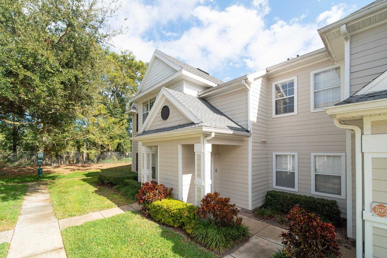 1300 EASTERN PECAN PLACE APT 208 Winter Garden Florida United States, for Sale, residential, Zaira Mejia, Spaces & Styles Group