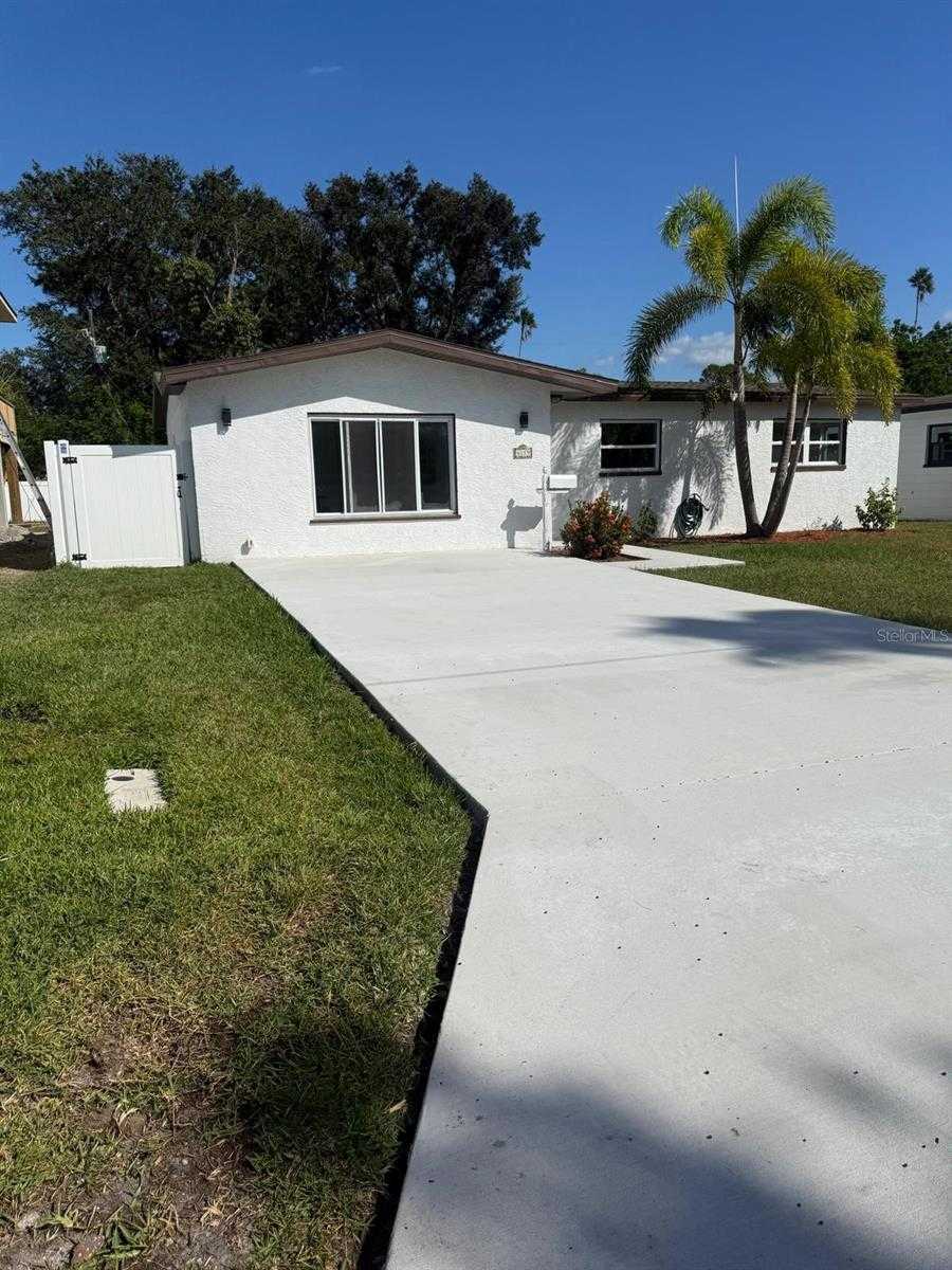 4119 HARRISBURG STREET St Petersburg Florida United States, for Sale, residential,  , The Mount Dora Group 