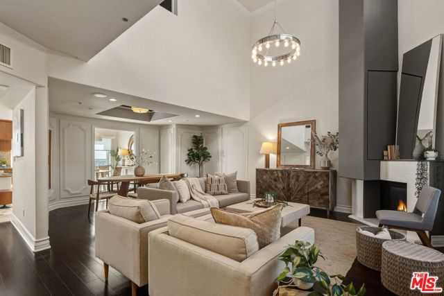 1717 S Barrington Avenue APT 103 Los Angeles California United States, for Sale, residential, Kelly Donahue, Keller Williams Realty Los Feliz