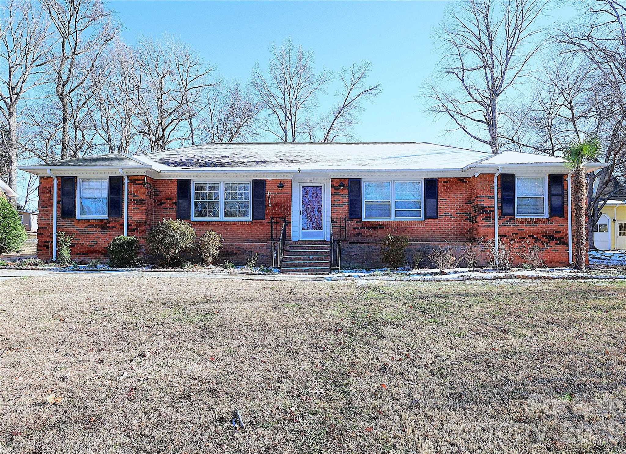 6625 Old Post Road Charlotte North Carolina United States, for Sale, residential, Kristen Haynes, New Home Buyers Brokers / Realty Pros