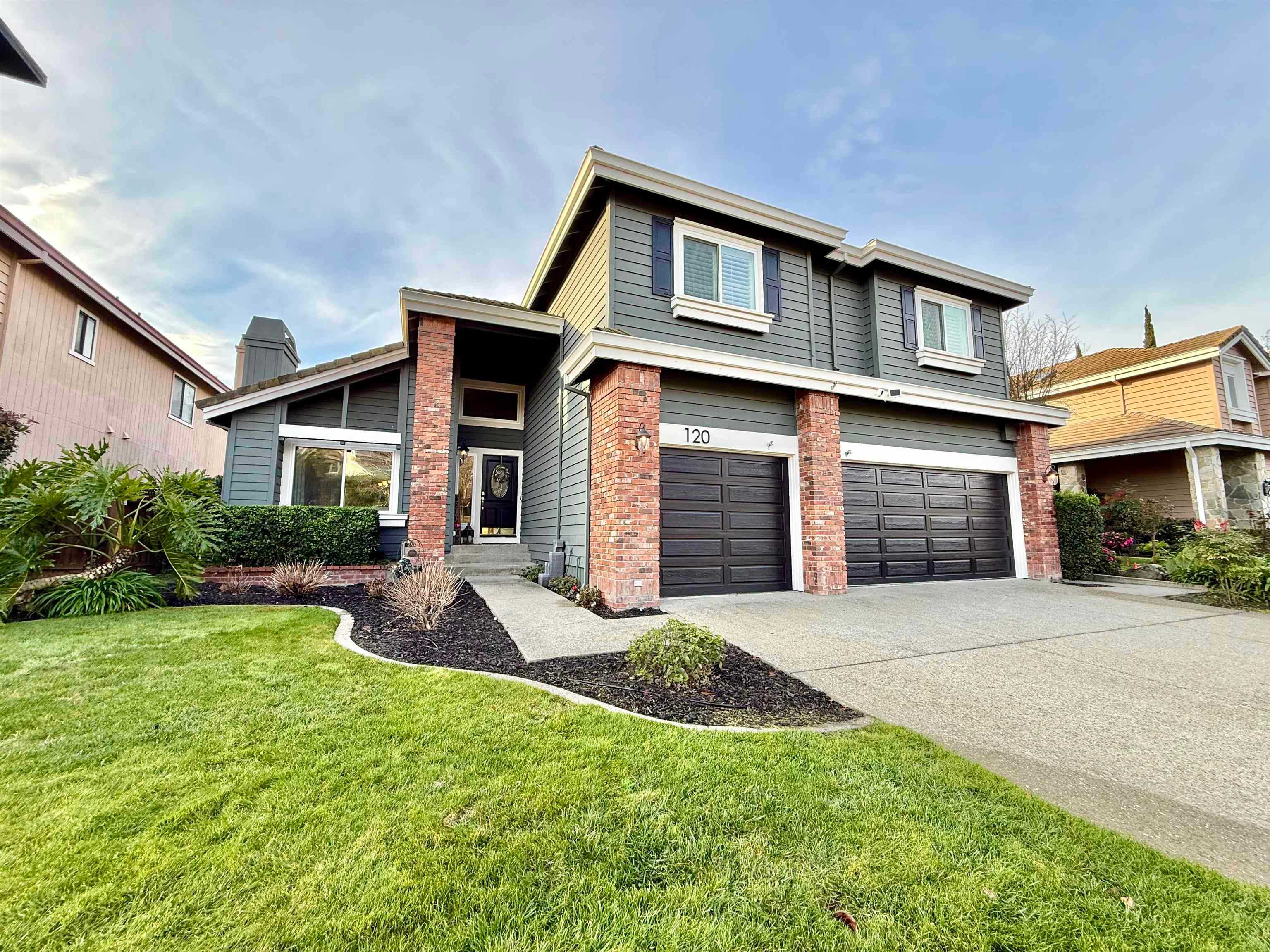 120 Canyon Lakes Way San Ramon California United States, for Sale, residential, Zoe Wahidi, Your Home Sold Guaranteed Realty