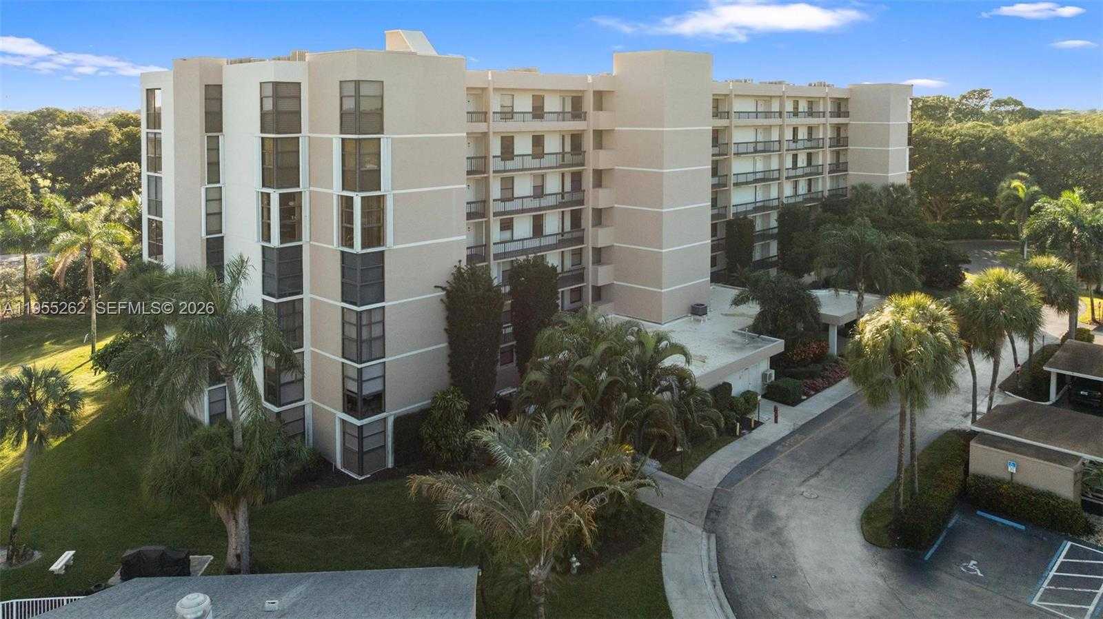 6662 Boca Del Mar Dr APT 112 Boca Raton Florida United States, for Sale, residential, Pierre J Denis, Realty 100
