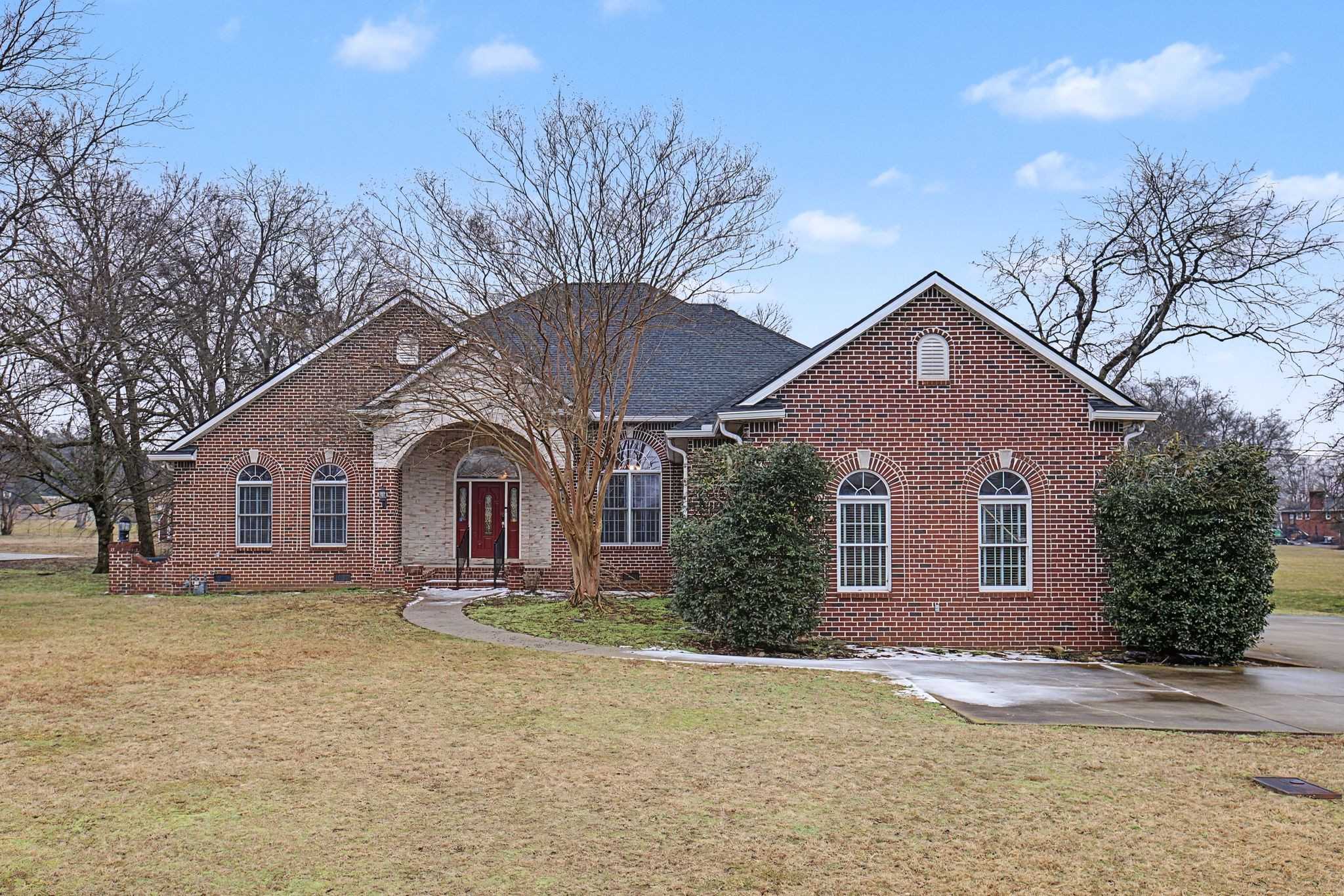 2010 Clintondale Dr Nashville Tennessee United States, for Sale, residential, C. Richard Smith, The Realty Association, Inc.