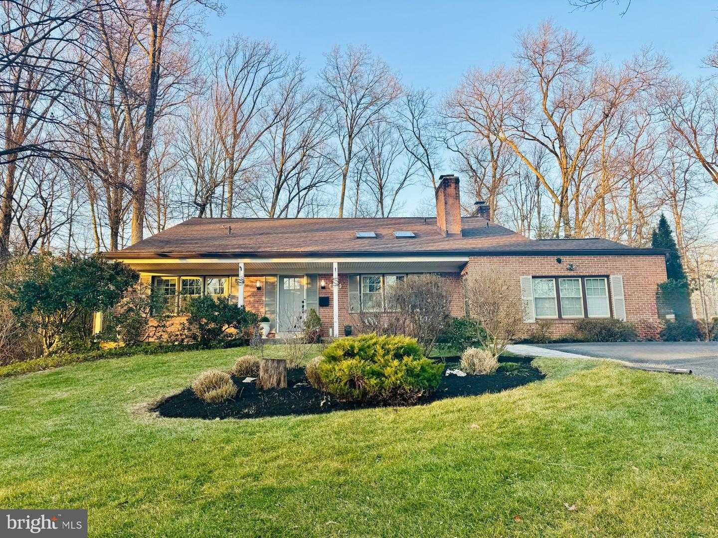 9200 CORONADO TERRACE Fairfax Virginia United States, for Sale, residential, Kamalia  Emerson, Samson Properties