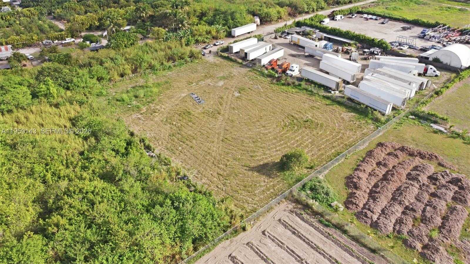 160 SW 160XX 207TH AVE Miami Florida United States, for Sale, commercial, Nicholas Clark, Incom New Example Office