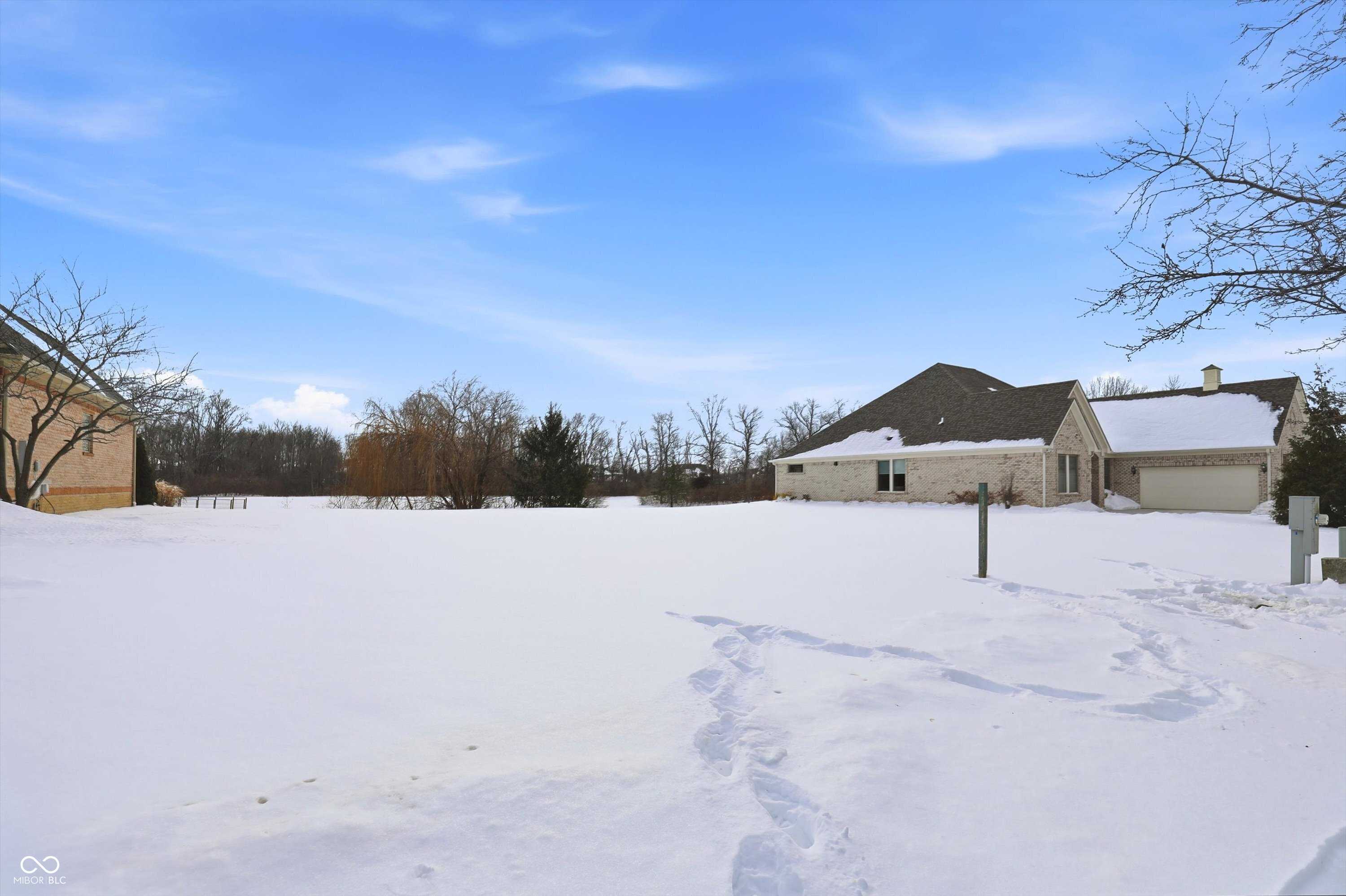 11995 Edgefield Drive Fishers Indiana United States, for Sale, residential, Amir Chaudhary, Kingsway Real Estate Brokerage