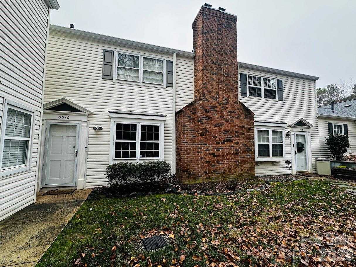 8510 Castle Pine Court Charlotte North Carolina United States, for Sale, residential, Alex Lee, LAKE REALTY