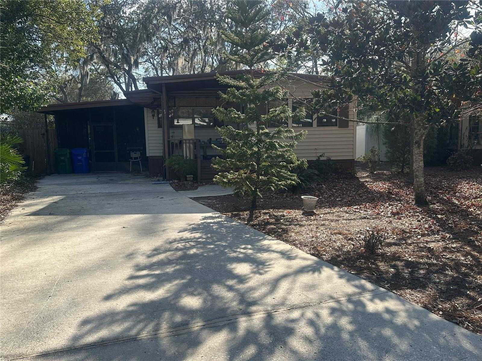 311 N FOREST BOULEVARD Lake Mary Florida United States, for Sale, residential,  , Realty World Preferred