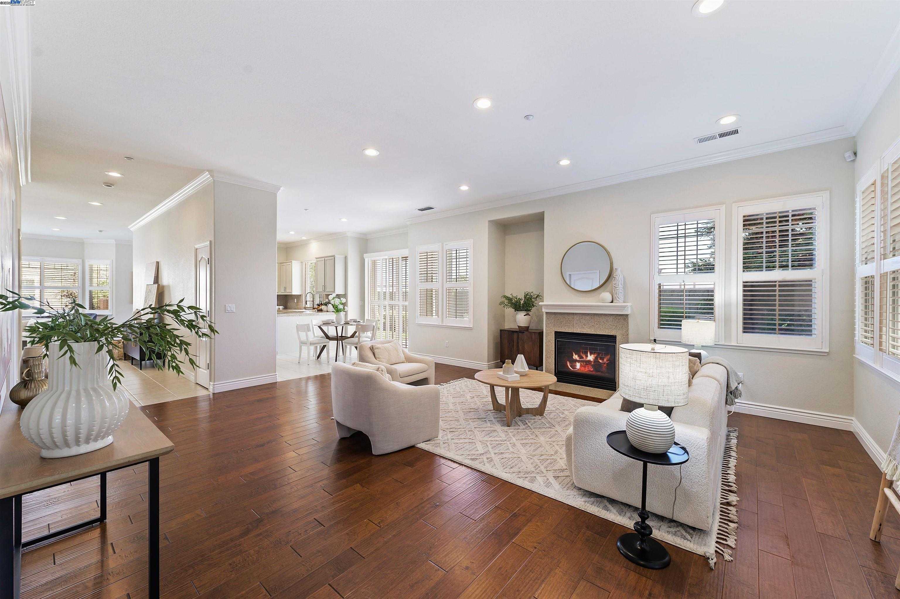 725 Central Ave Livermore California United States, Sold, residential, Miranda Mattos, Compass Realty 