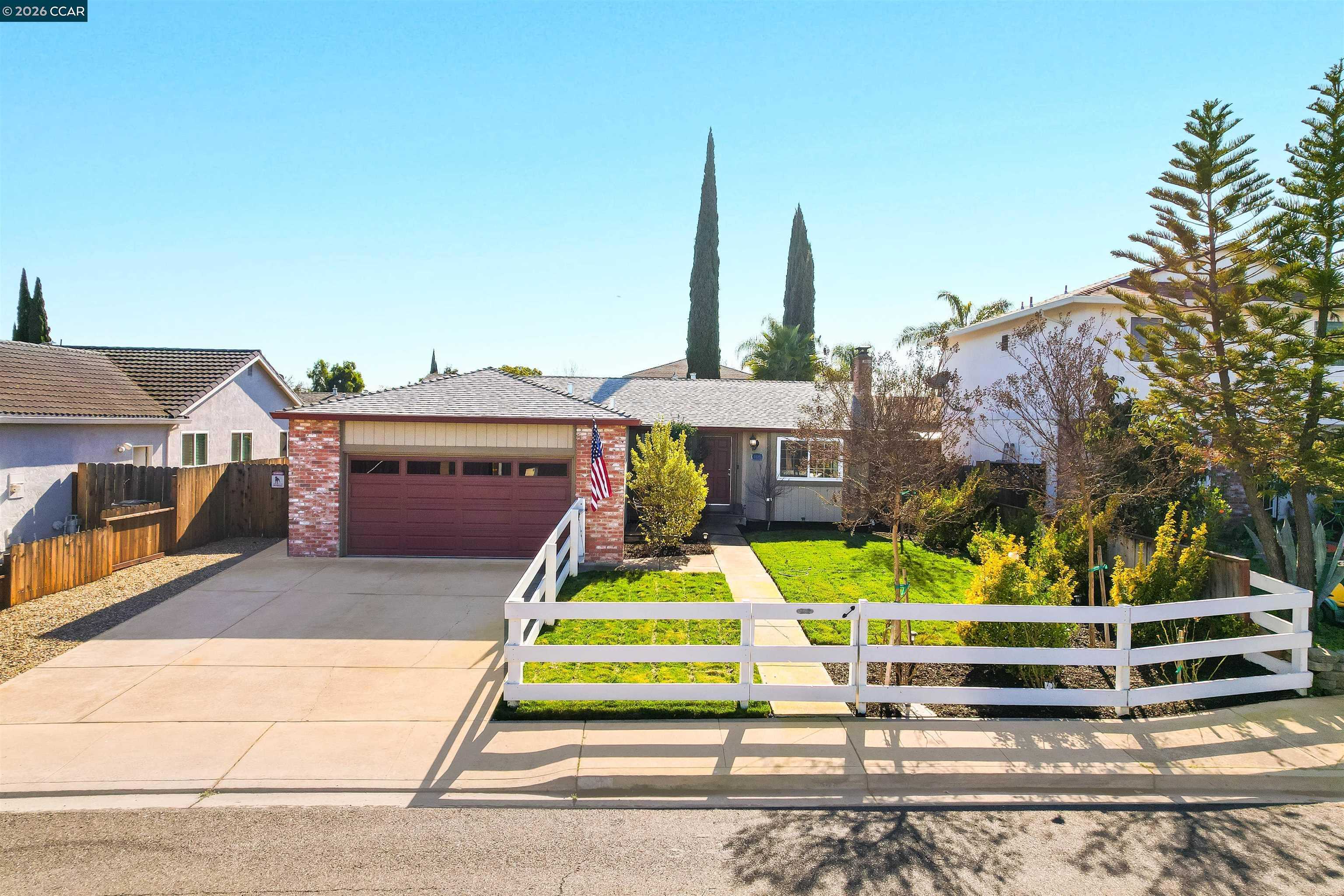 1425 W Cypress Rd Oakley California United States, for Sale, residential, Hitomi Benedetti, Pellego