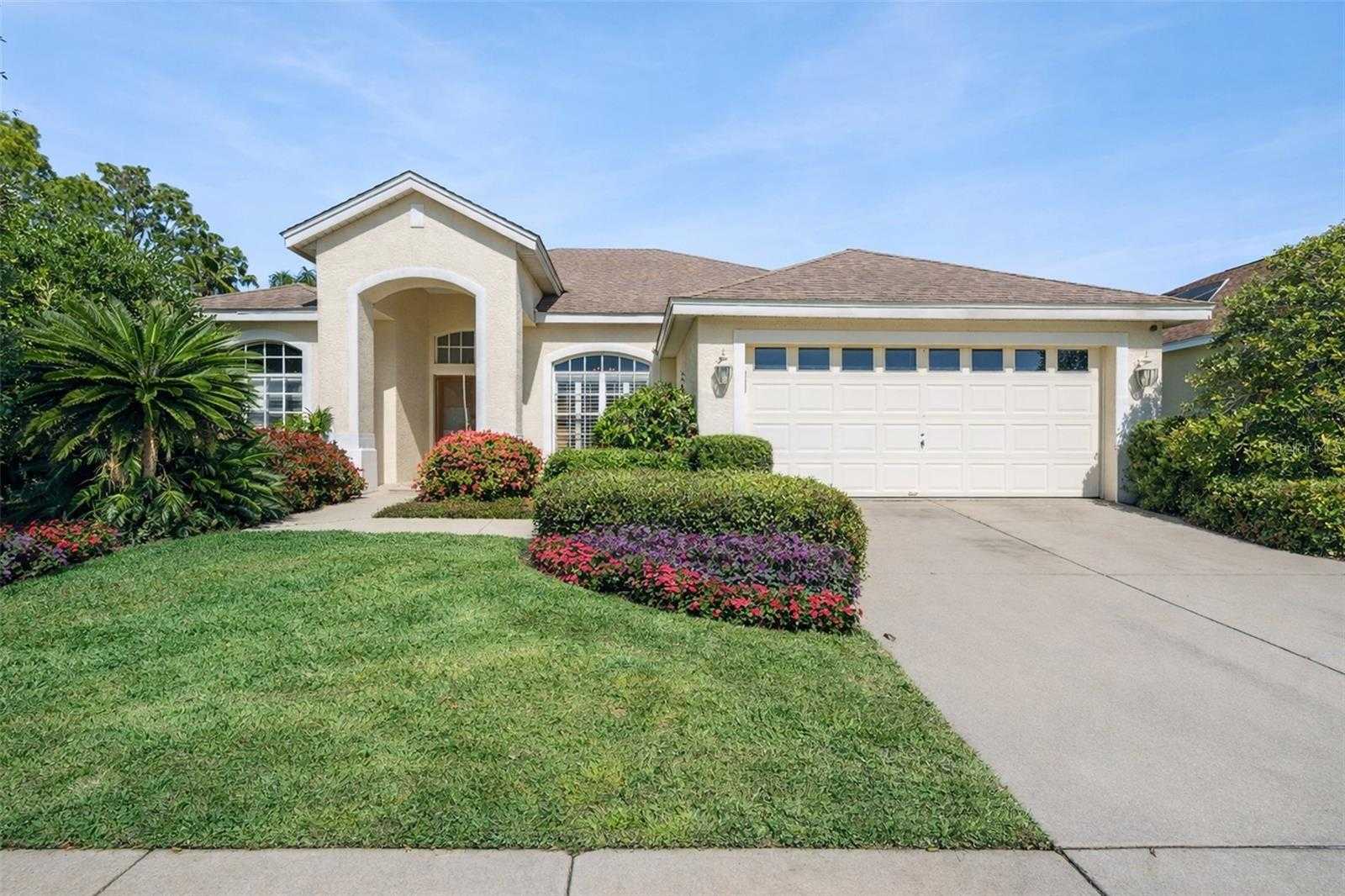 8032 PINE HOLLOW DRIVE Mount Dora Florida United States, for Sale, residential,  , The Mount Dora Group 