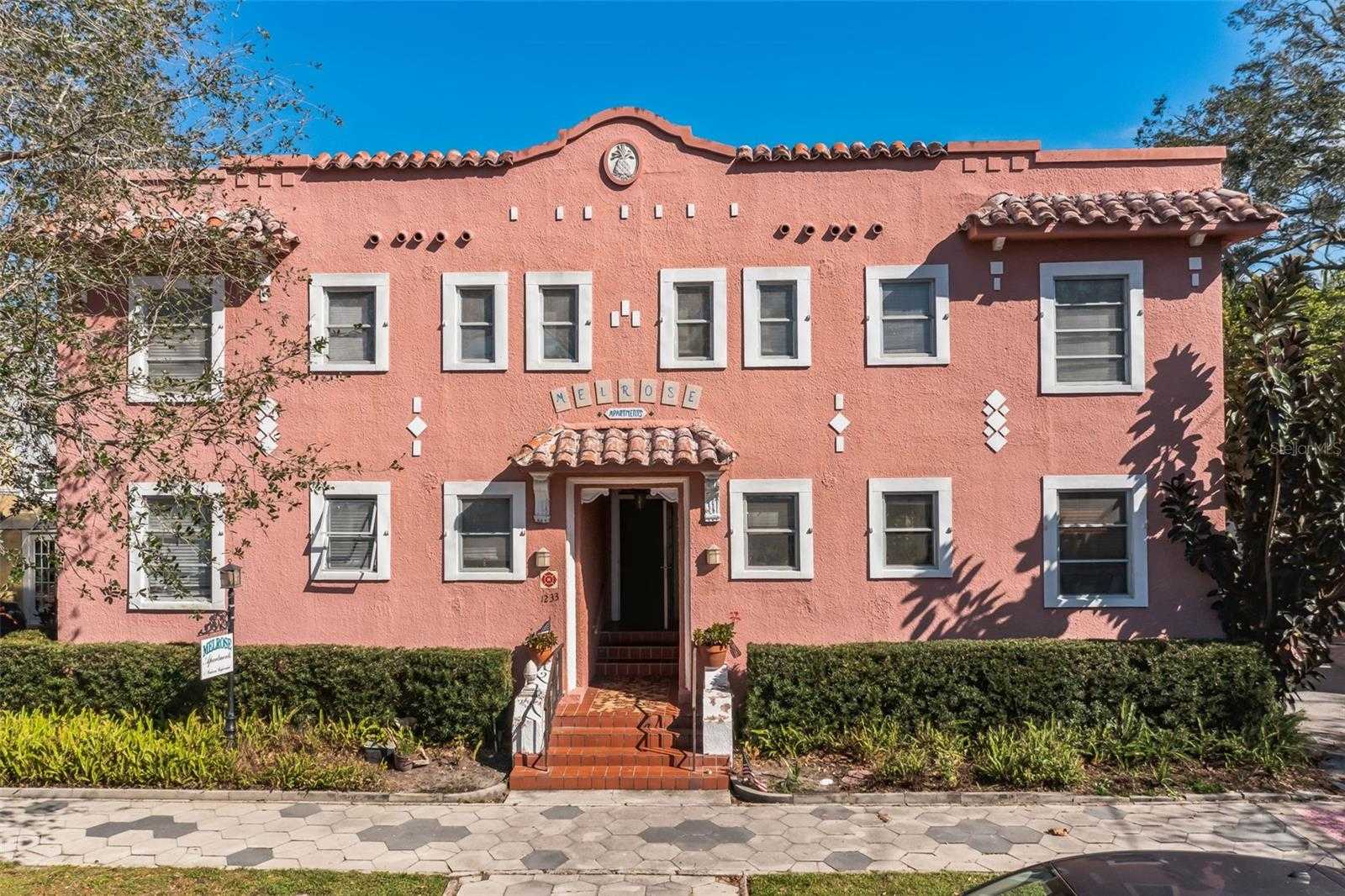 1233 OAK STREET St Petersburg Florida United States, for Sale, residential, Sylvia  Lusink, Re/Max Preferred