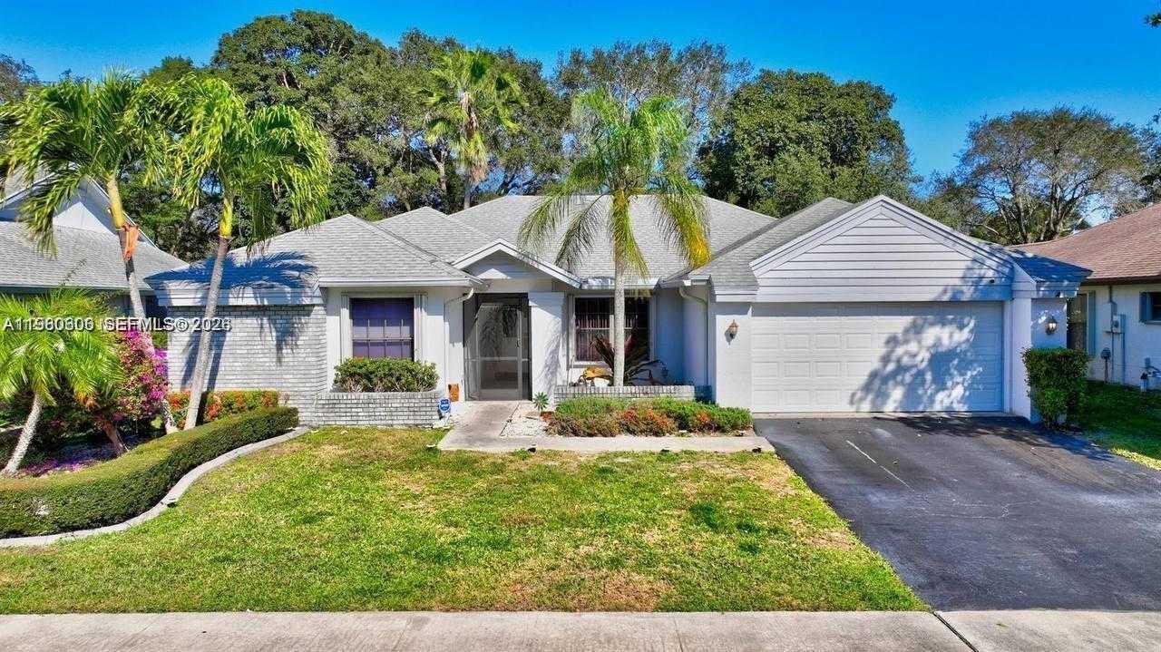 18352 S 181st Cir S Boca Raton Florida United States, for Sale, residential, Pierre J Denis, Realty 100
