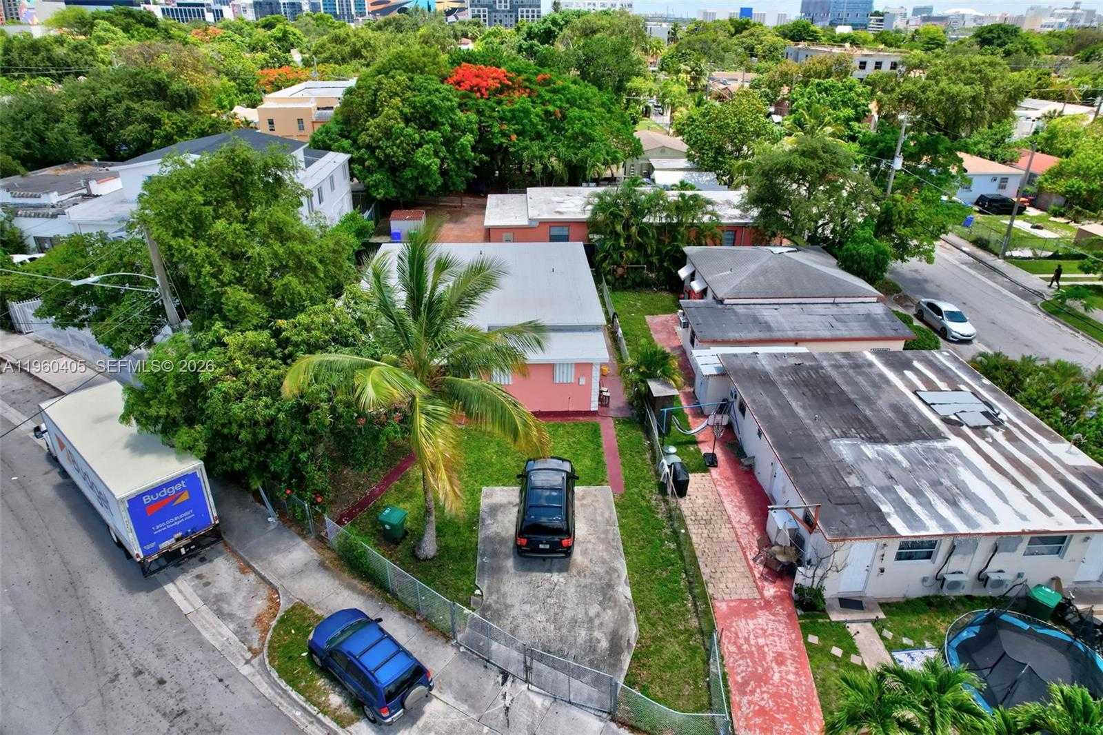 280 NW 34th St Miami Florida United States, for Sale, residential,  , INCOM OFFICE SAMPLE
