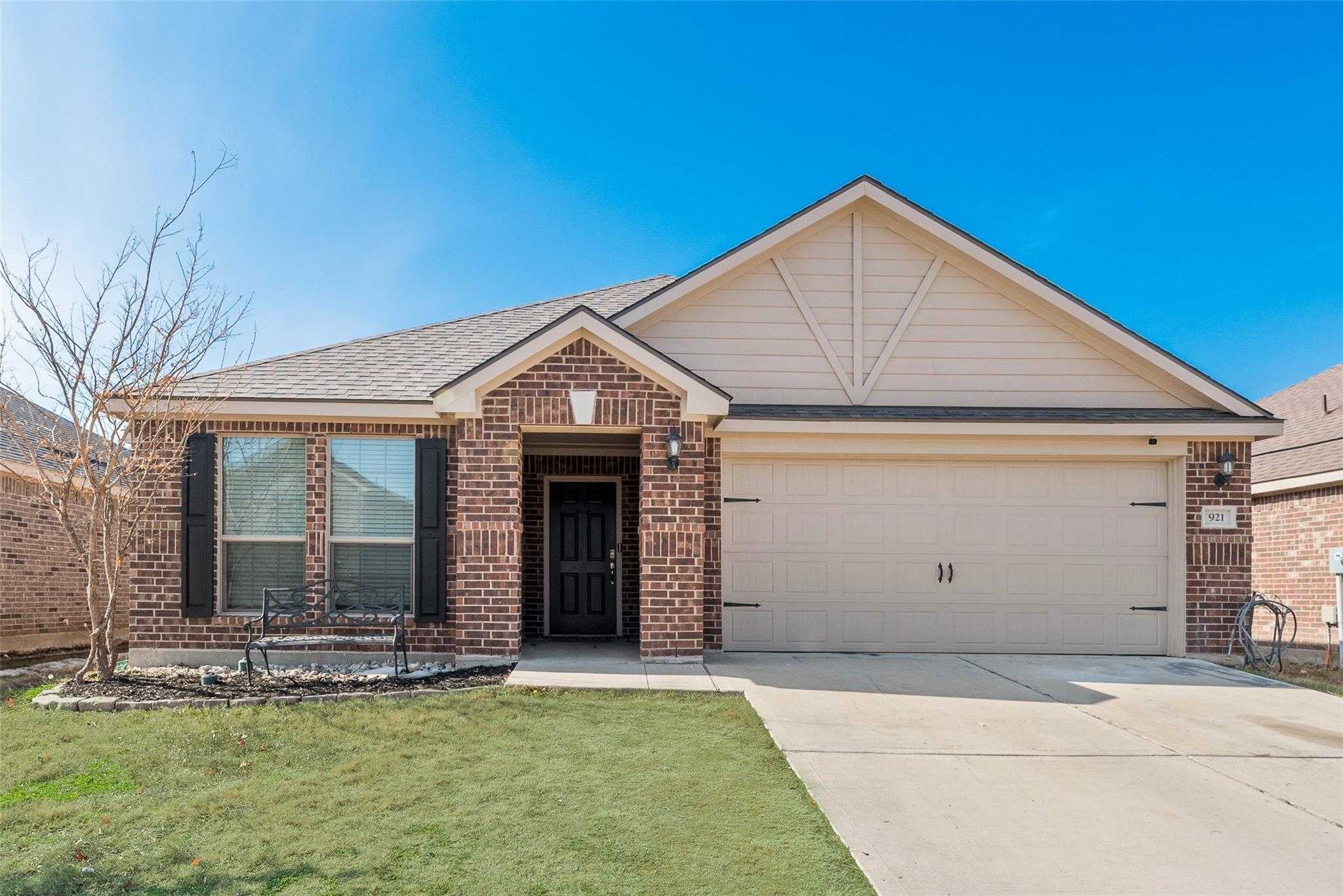 921 First Street Sanger Texas United States, Sale Pending, residential,  , Attorney Broker Services   