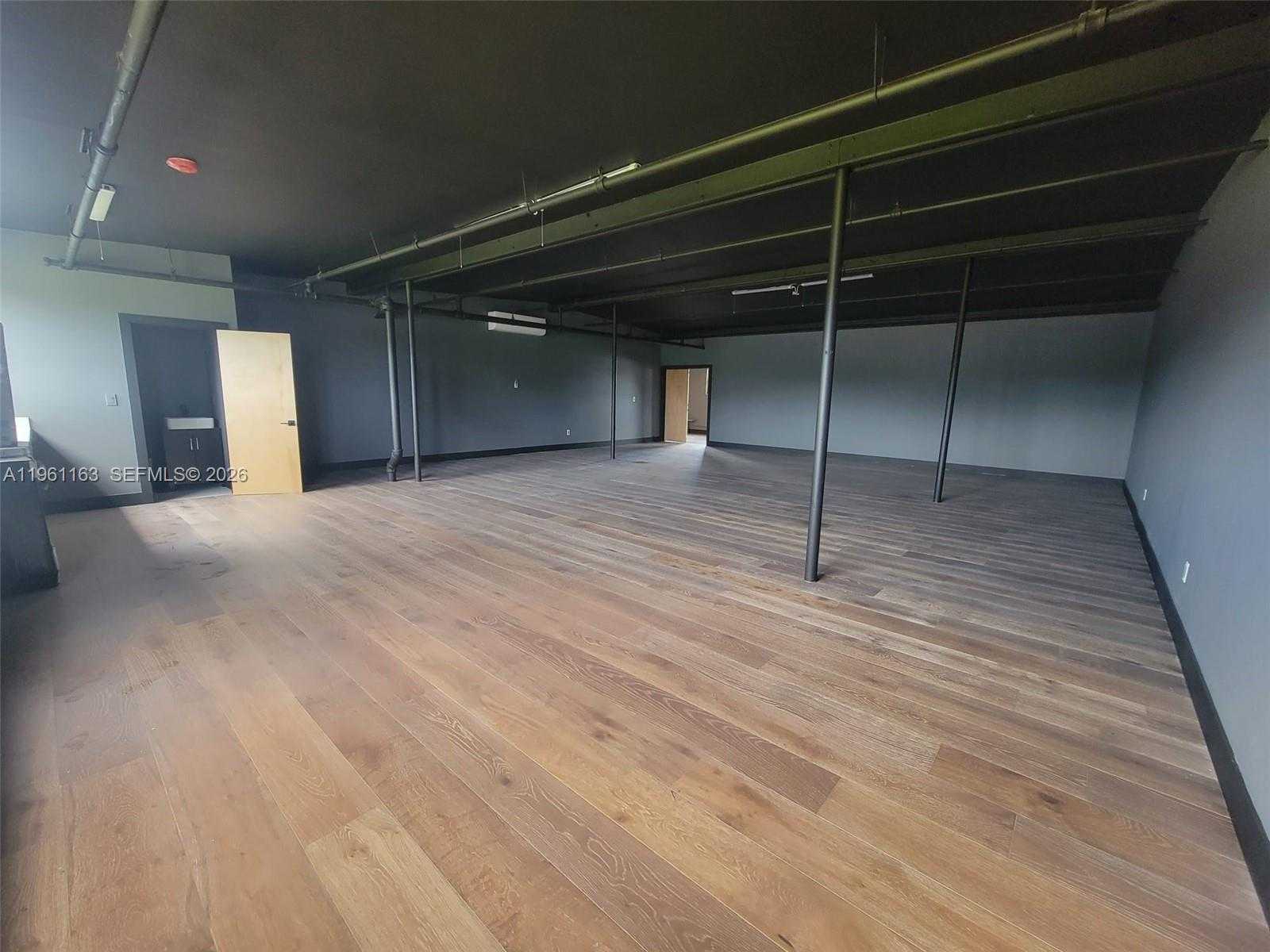 164 NW 20th St  APT 203 Miami Florida United States, for Lease, commercial,  , Phoenix Realtors LLC