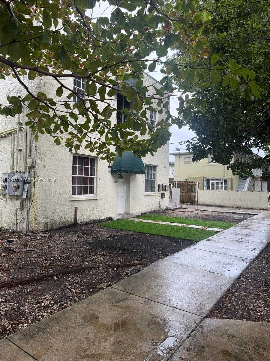 329 NW 11th Ave Miami Florida United States, for Sale, commercial,  , Phoenix Realtors LLC