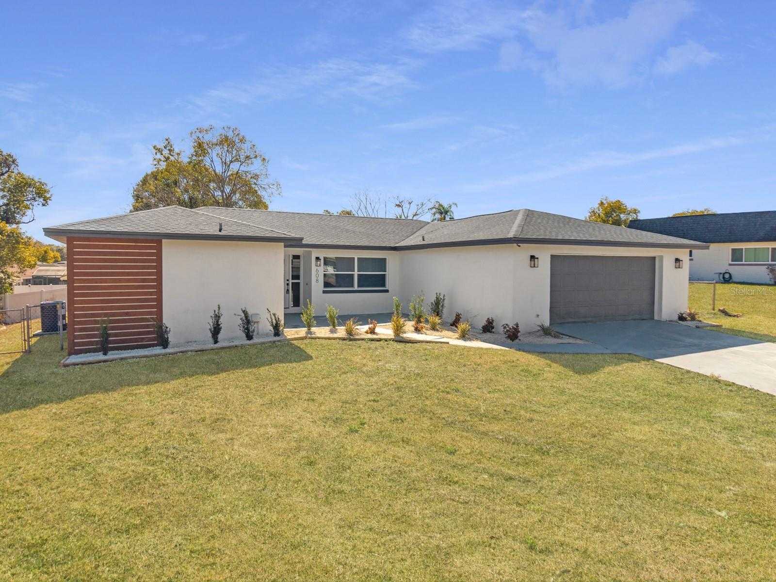 608 GREEN BRIAR BOULEVARD Altamonte Springs Florida United States, for Sale, residential, Zaira Mejia, Spaces & Styles Group