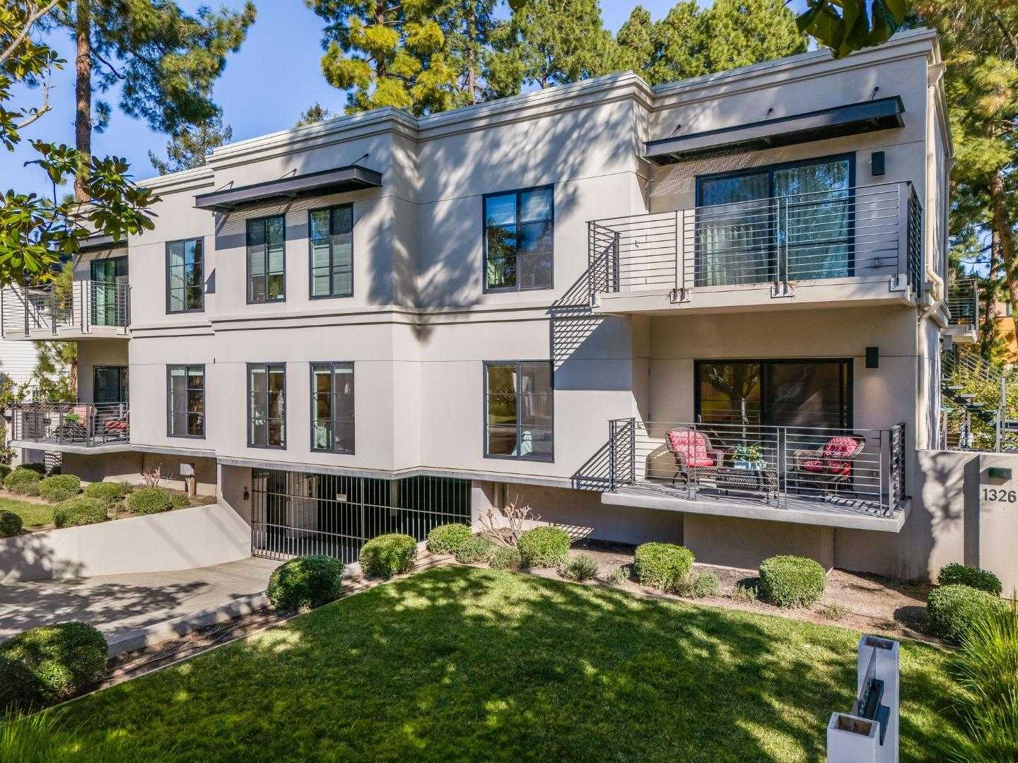 1326 Hoover Street  APT 5 Menlo Park California United States, for Sale, residential, Arlene Gaspar, Ameribanker Luxury Real Estate