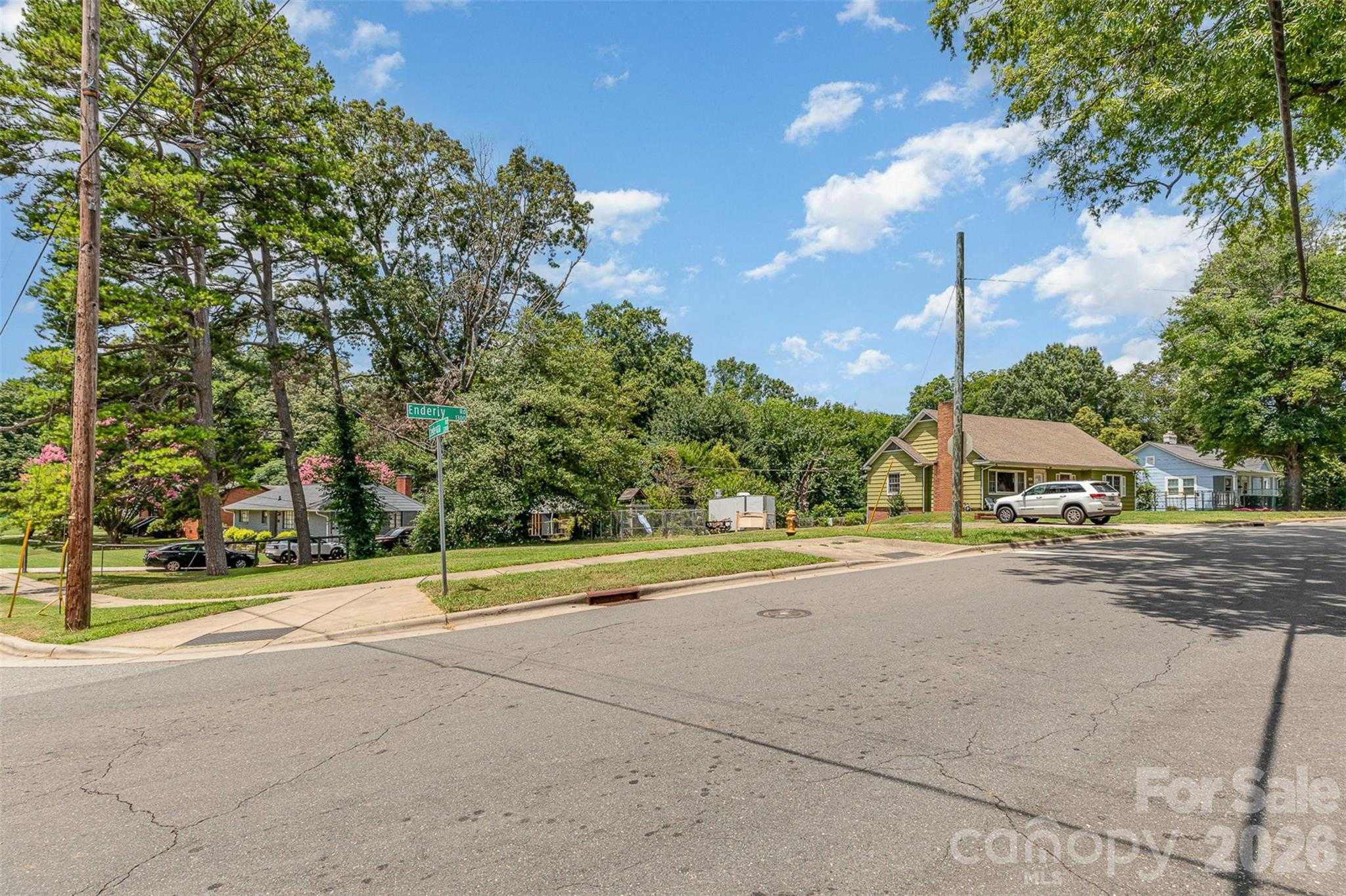 1318 Enderly Road APT 1 Charlotte North Carolina United States, for Sale, commercial, Kristen Haynes, New Home Buyers Brokers / Realty Pros