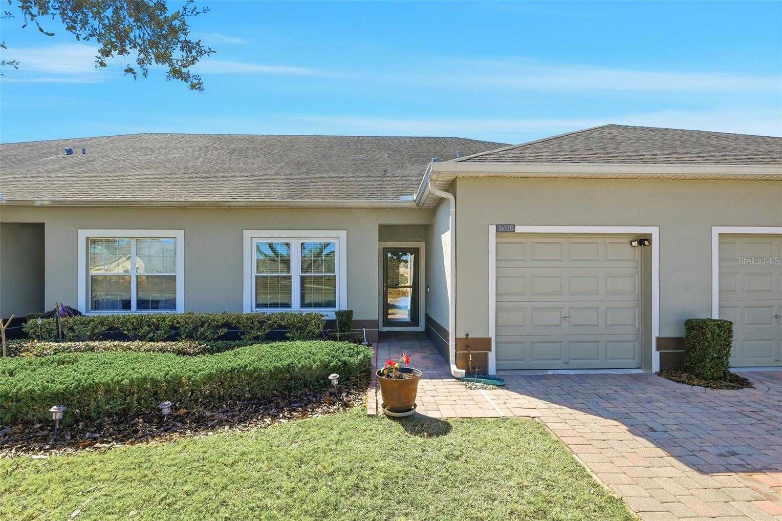 3632 SOLANA CIRCLE APT B Clermont Florida United States, for Sale, residential, Zaira Mejia, Spaces & Styles Group
