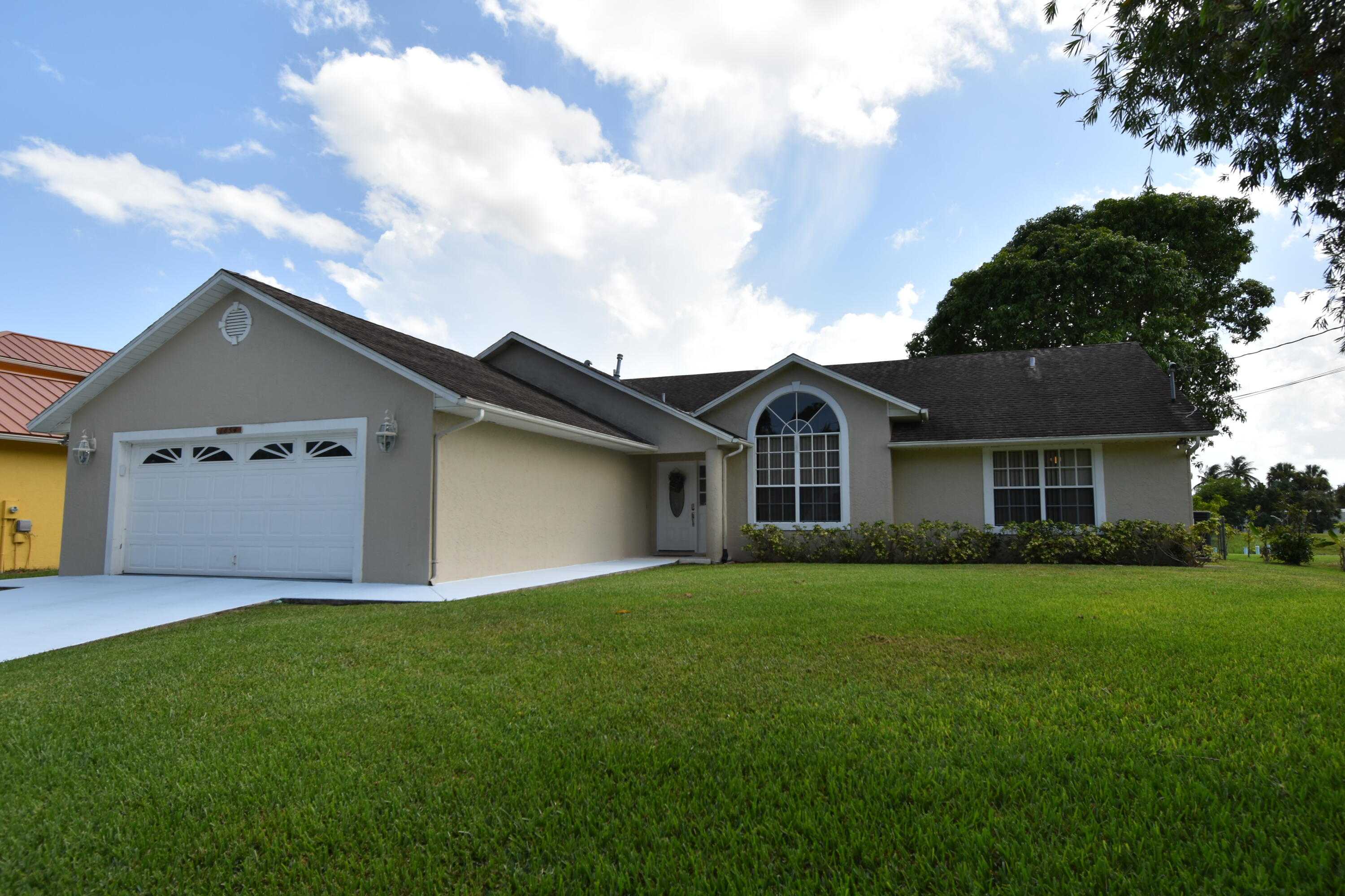 1654 SW Lexington Drive Port Saint Lucie Florida United States, for Sale, residential, Jonathan BJ Hayes, REAL BROKER, LLC