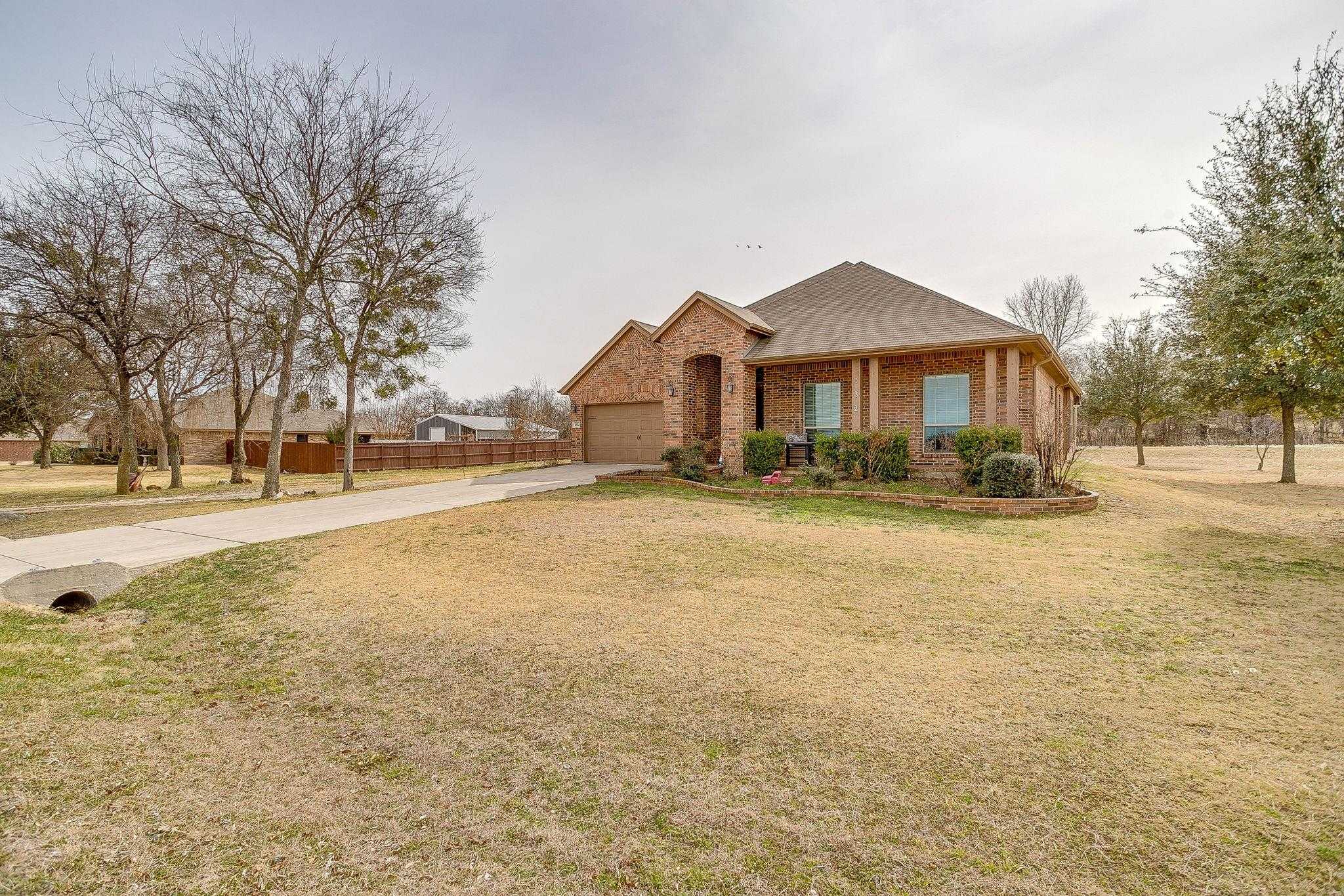 132 Creekwood Ranch Road Azle Texas United States, for Sale, residential,  , Superior Real Estate Group 