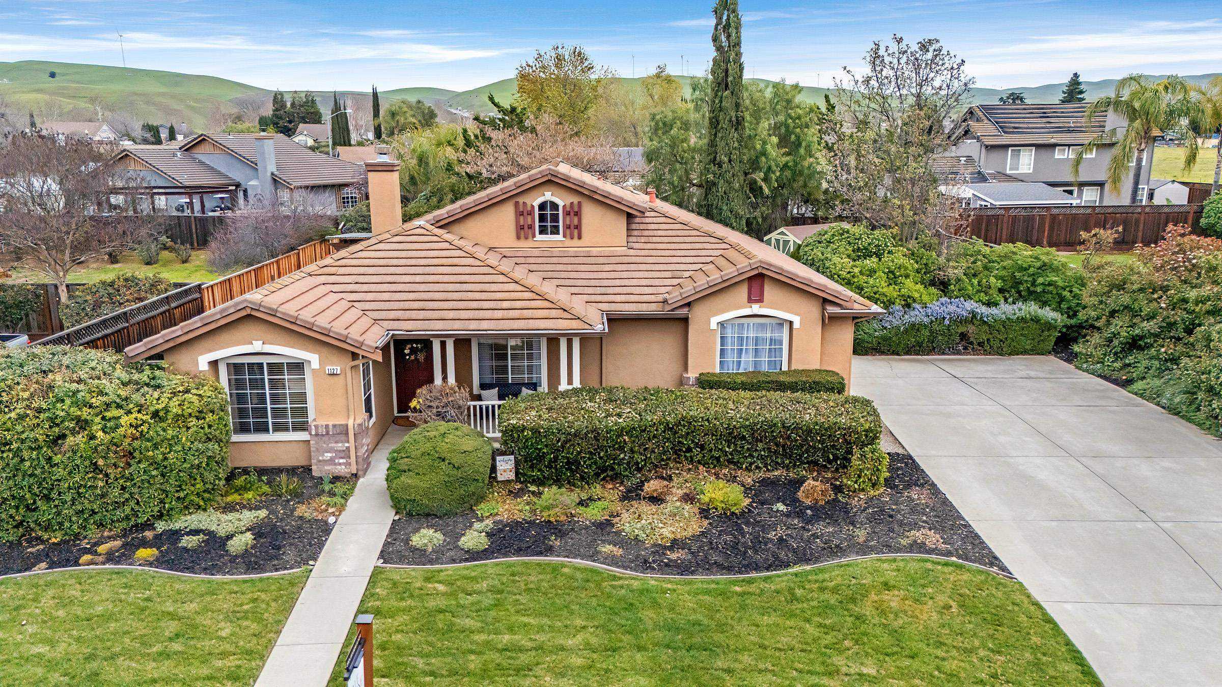 1127 Meadow Drive Livermore California United States, for Sale, residential, Miranda Mattos, Compass Realty 