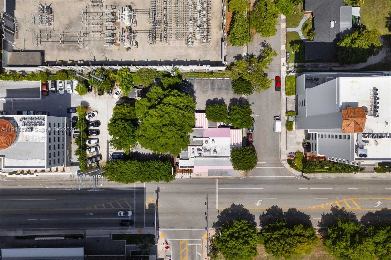 2345 SW 37th Ave Miami Florida United States, for Sale, commercial, Kimberley Gibson, InCom Commercial Example Office