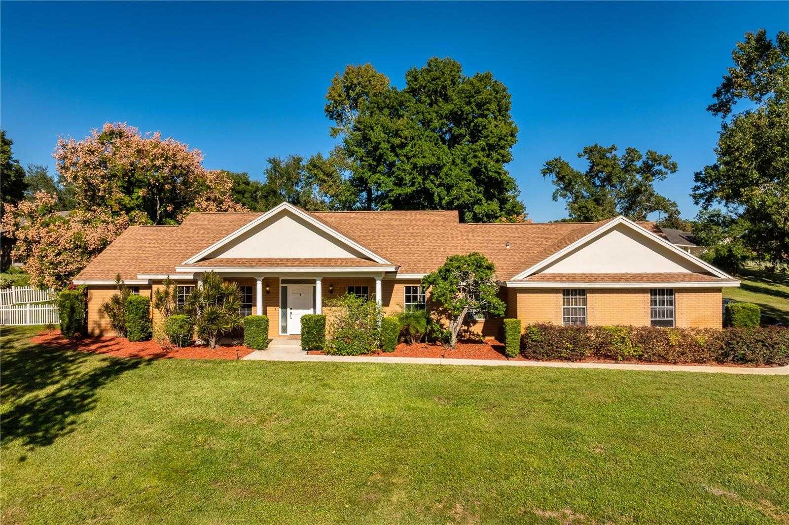 9237 MCDAVID COURT Windermere Florida United States, for Sale, residential, Zaira Mejia, Spaces & Styles Group