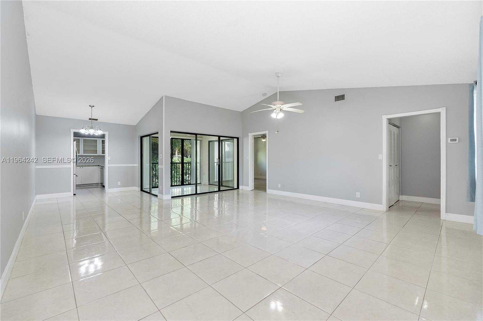 9518 SW 1st Ct APT 21-S Coral Springs Florida United States, for Sale, residential, Pierre J Denis, Realty 100