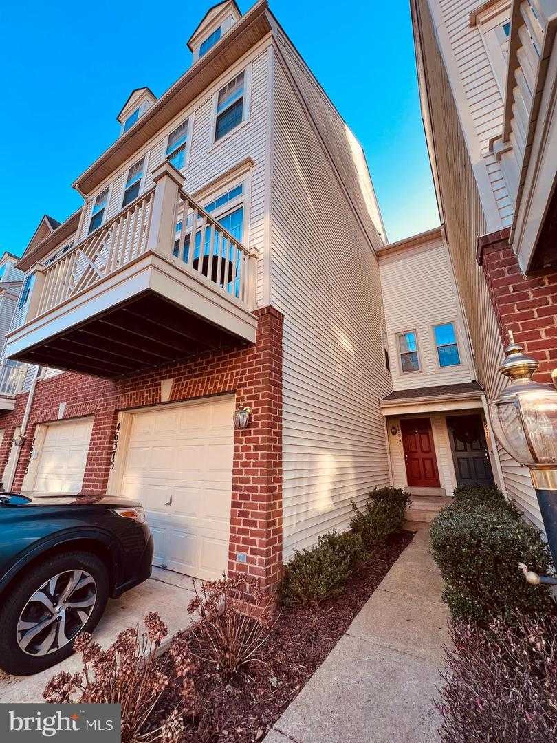 46375 PRYOR SQUARE Sterling Virginia United States, for Rent, residential, Camille Payne, Samson Properties