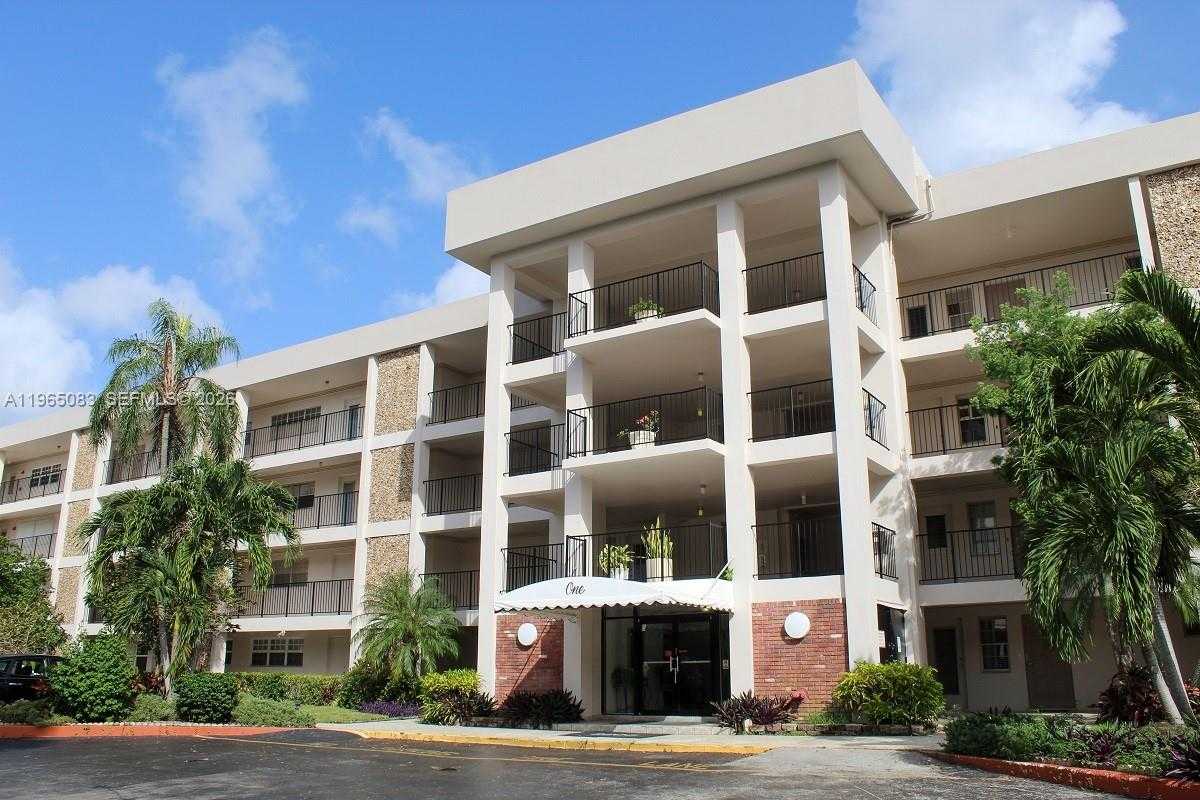 2900 N Palm Aire Dr  APT 108 Pompano Beach Florida United States, for Sale, residential,  , D'Lux Real Estate Services, LLC