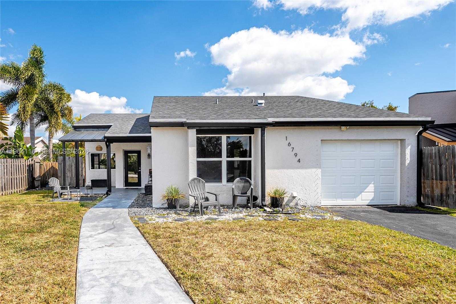 16794 Royal Poinciana Dr Weston Florida United States, for Sale, residential, Radmila Mandel, Florida Sky Realty Group