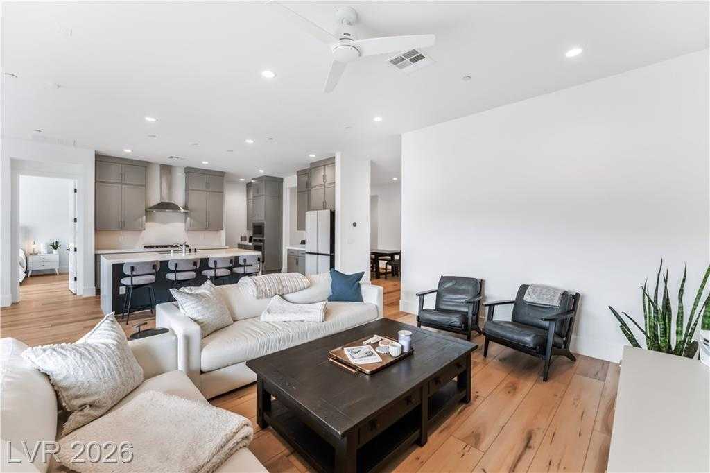 10239 Meandering Dell Avenue Las Vegas Nevada United States, for Sale, residential, Stephen Hoopes, Hoopes and Norton