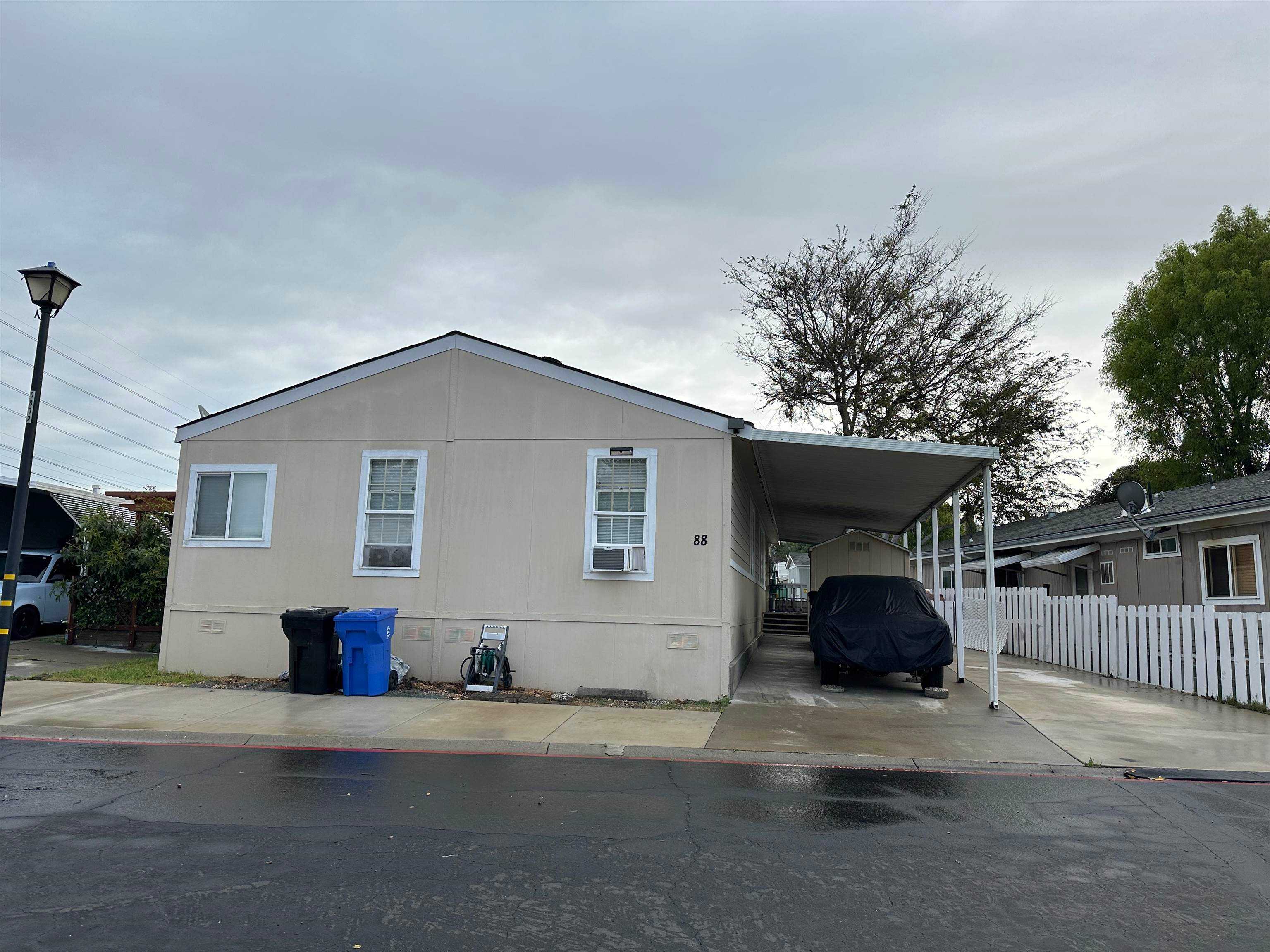 88 Delta Grn Fremont California United States, for Sale, residential, Olga Lopez, REALTY EXPERTS