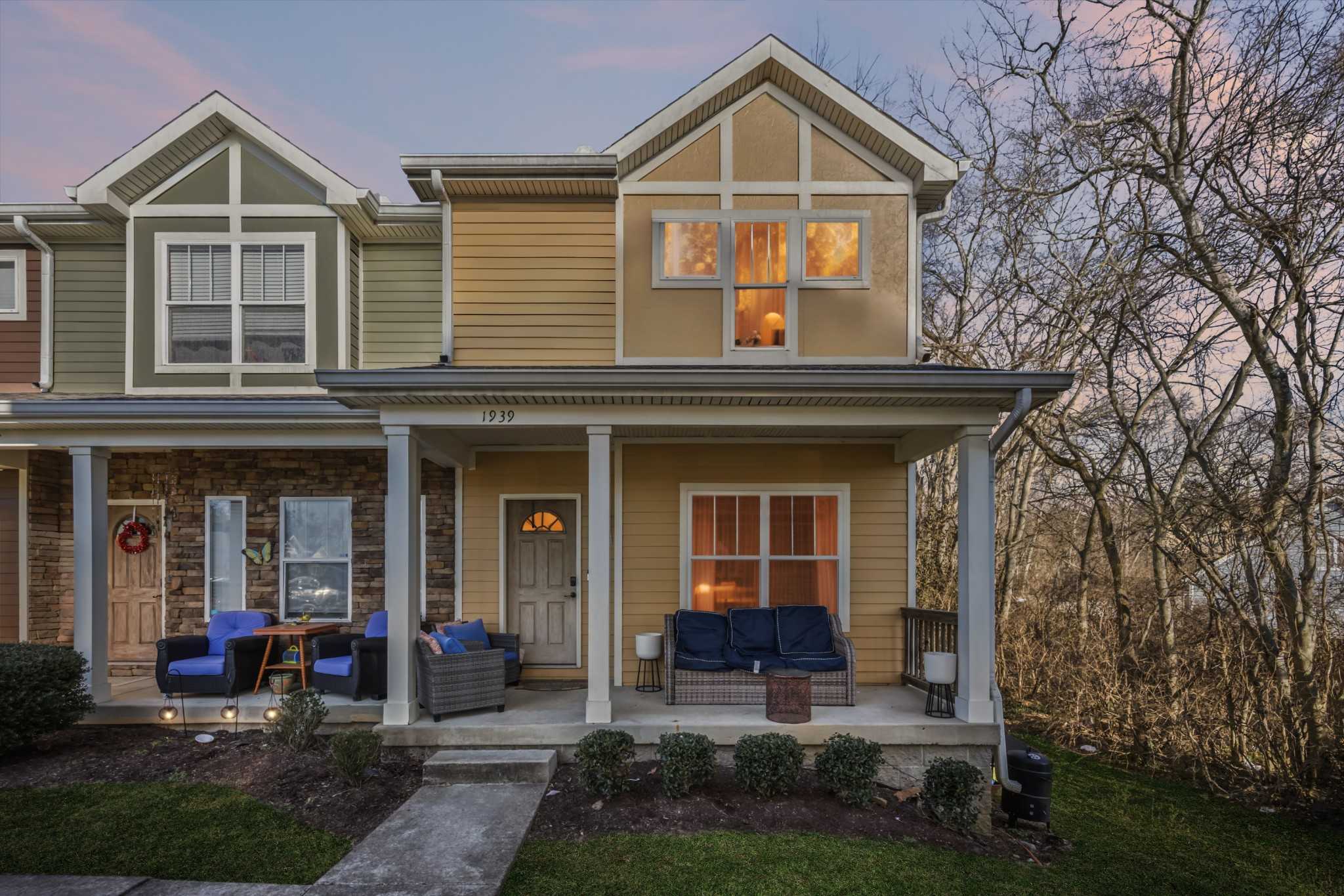 1939 Lombardia Ln Madison Tennessee United States, for Sale, residential, Marquita Black, Grande Style Homes