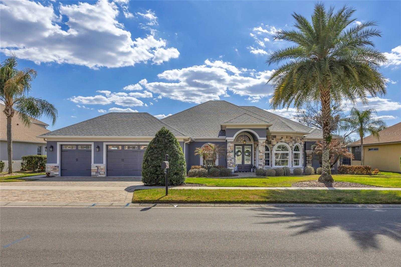 1210 JOHNS COVE LANE Oakland Florida United States, for Sale, residential, Zaira Mejia, Spaces & Styles Group