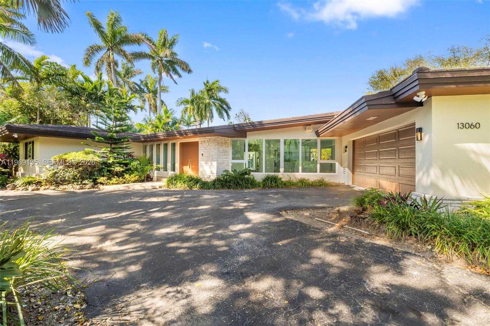 13060 Lerida St Coral Gables Florida United States, for Sale, residential,  , Tejeda Real Estate Inc. 