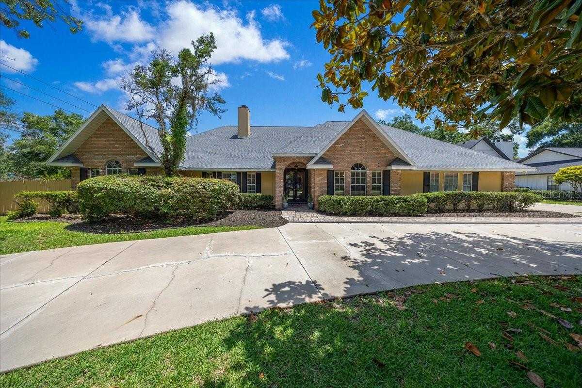 2420 SE 15TH STREET Ocala Florida United States, for Sale, residential,  , The Mount Dora Group 