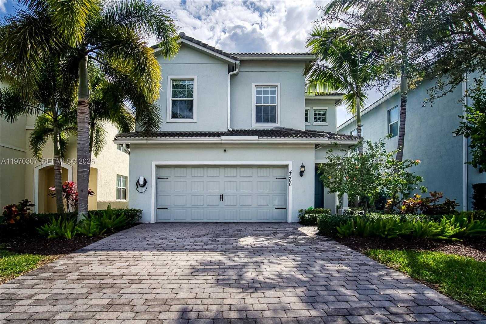 4566 Ficus St Hollywood Florida United States, for Sale, residential, Ronald Wilson, Incom Demo New Office