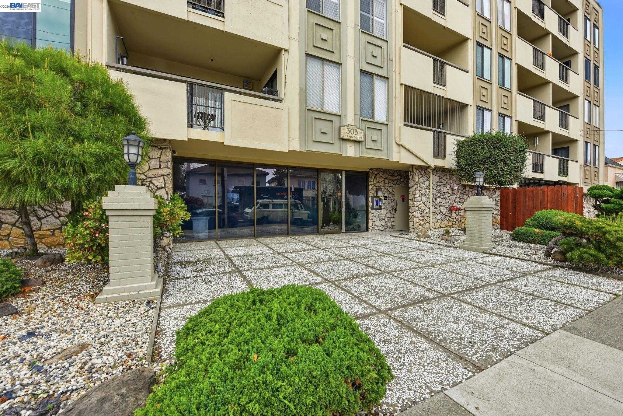 303 Adams St  APT 301 Oakland California United States, for Sale, residential, Olivia Chan, REALTY EXPERTS