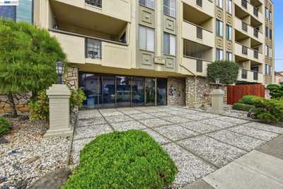 303 Adams St  301, 41125347, Oakland, Condo,  for sale - Olga Lopez, REALTY EXPERTS