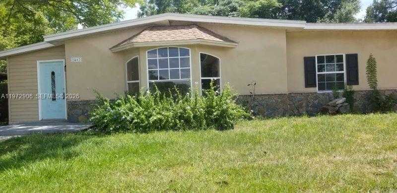 1467 Renton Deltona Florida United States, for Sale, residential,  , D'Lux Real Estate Services, LLC