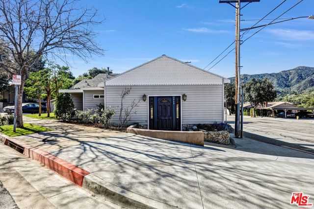 3930 La Crescenta Avenue La Crescenta California United States, for Rent, residential, Seta Rostomian, Berkshire Hathaway HomeService Crest Real Estate