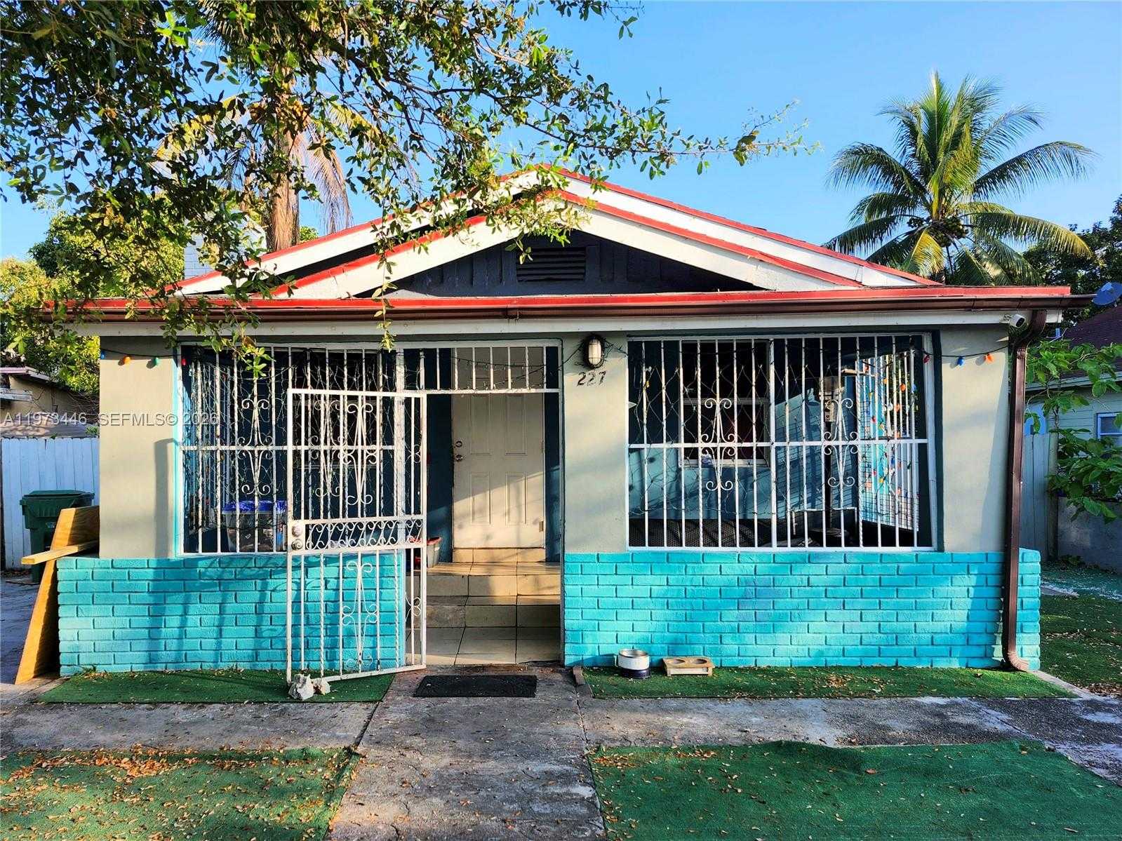 227 NW 33rd St Miami Florida United States, for Sale, residential, Sandra Benkahla, The 305 Agency