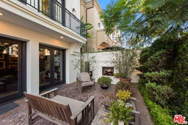123 Channel Pointe Mall Marina Del Rey California United States, for Sale, residential, Nelson Vianna, LA Execs Group